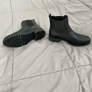Sam Edelman Chelsea Boots